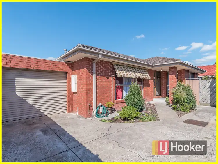Main view of Homely unit listing, 2/64 Ross Street, Dandenong VIC 3175