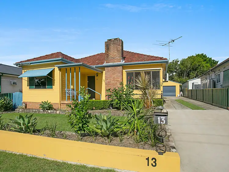 13 Stevenson Avenue, Mayfield West NSW 2304