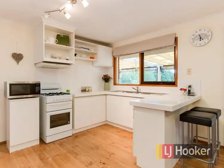 Seventh view of Homely house listing, 17 Skye Crescent, Endeavour Hills VIC 3802