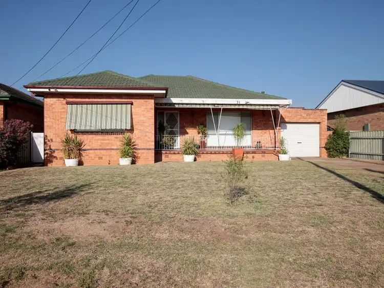 Main view of Homely house listing, 31 Nilma Avenue, Mount Austin NSW 2650