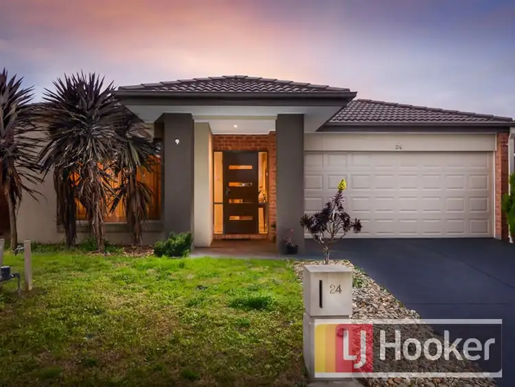 24 Sable Drive, Cranbourne North VIC 3977