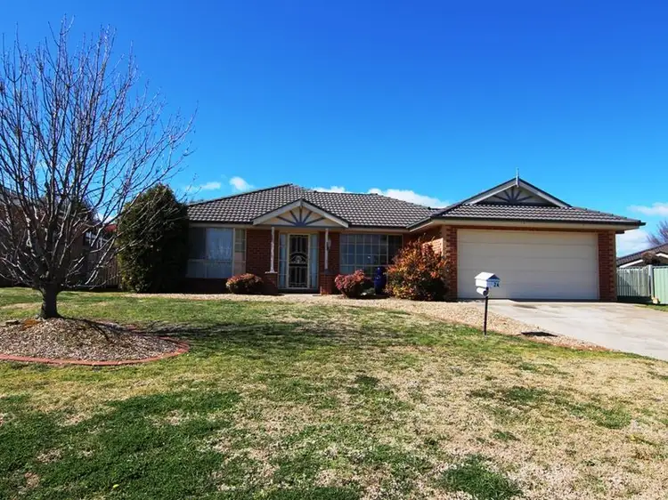 24 Olympic Drive, Orange NSW 2800