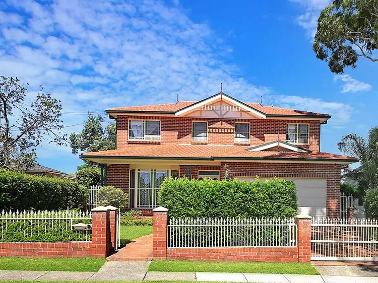 18 Wallace Street, Concord NSW 2137