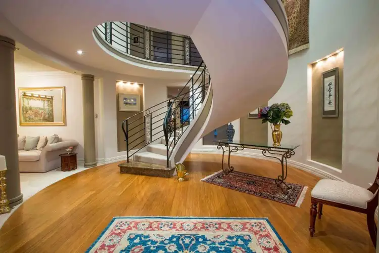Second view of Homely house listing, 5 Van Kleef Circuit, Mount Claremont WA 6010