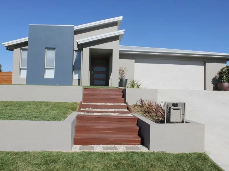 Main view of Homely house listing, 65 Freeman Circuit, Bathurst NSW 2795