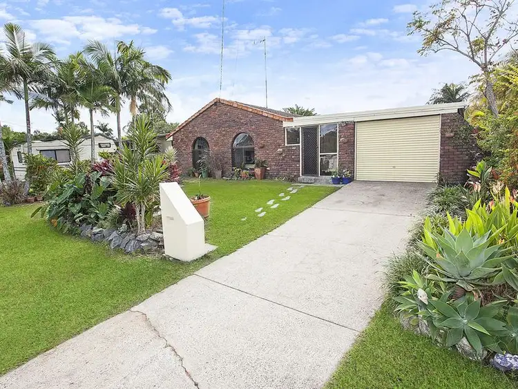 13 Jerrawa Street, Nerang QLD 4211