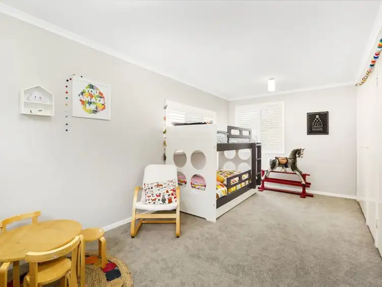 32 Kolora Way, Ocean Shores NSW 2483