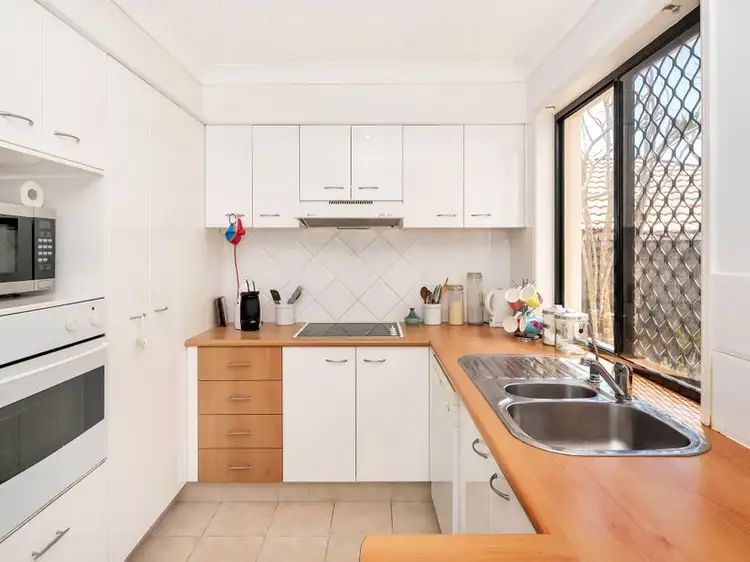 Fifth view of Homely house listing, 31 Langport Parade, Mudgeeraba QLD 4213