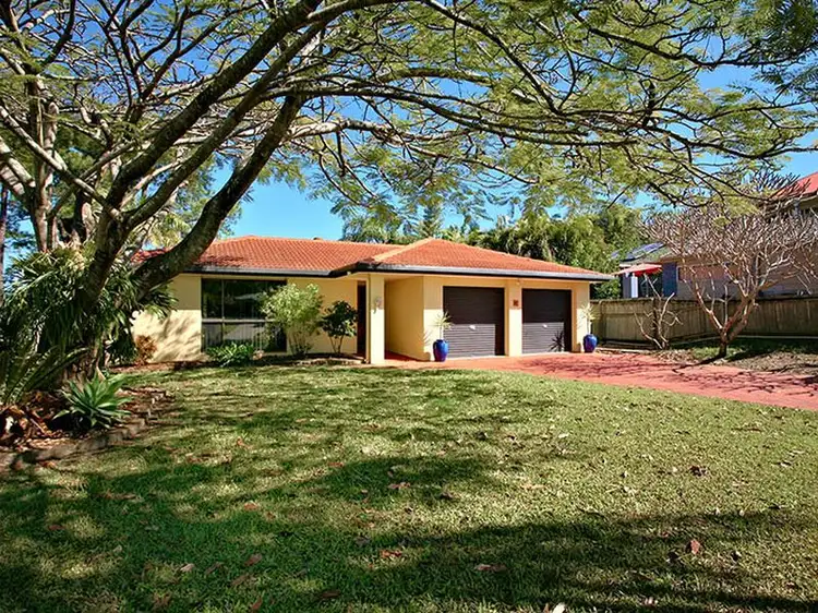 11 Dianella Court, Elanora QLD 4221