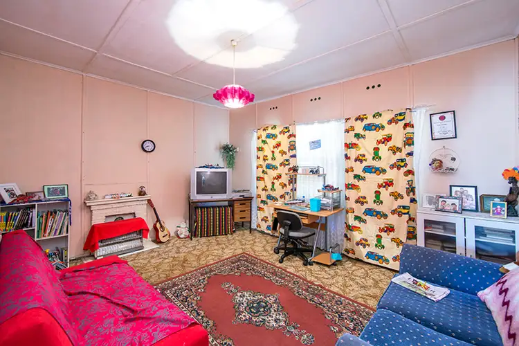 Second view of Homely house listing, 4 Hume Street, Tamworth NSW 2340