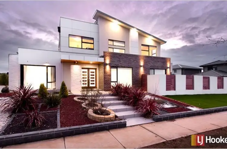 32 Serventy Street, Wright ACT 2611
