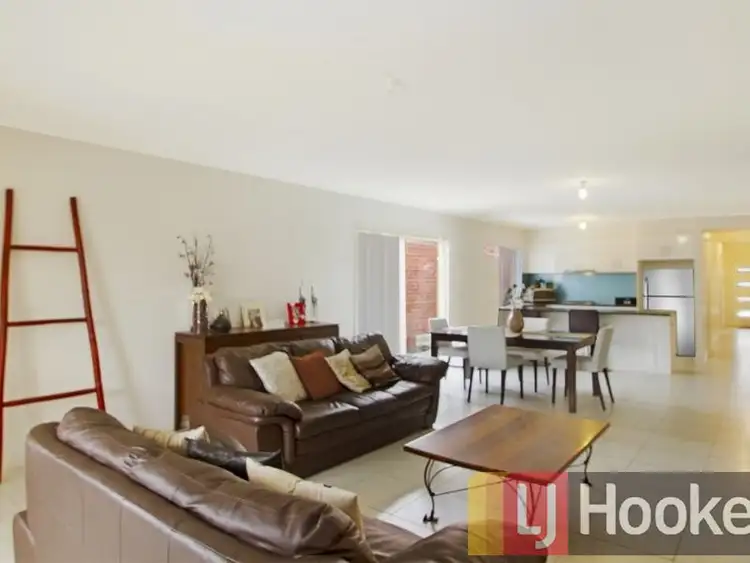 Fifth view of Homely house listing, 11 Cerbera Bend, Cranbourne North VIC 3977