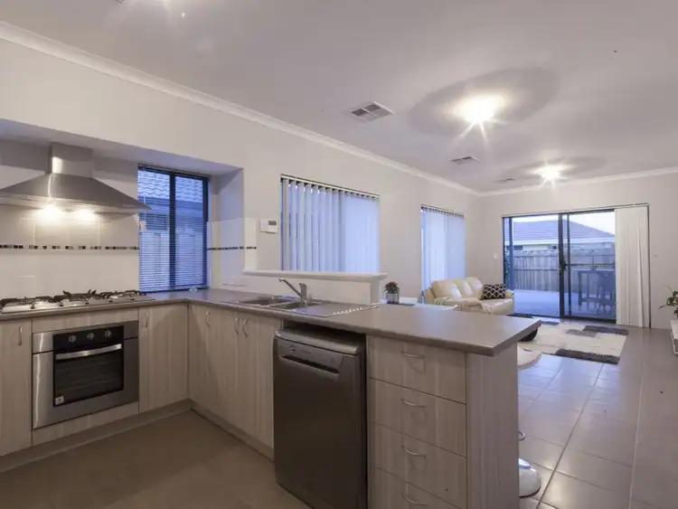 Sixth view of Homely house listing, 6 Epidote Vista, Wellard WA 6170