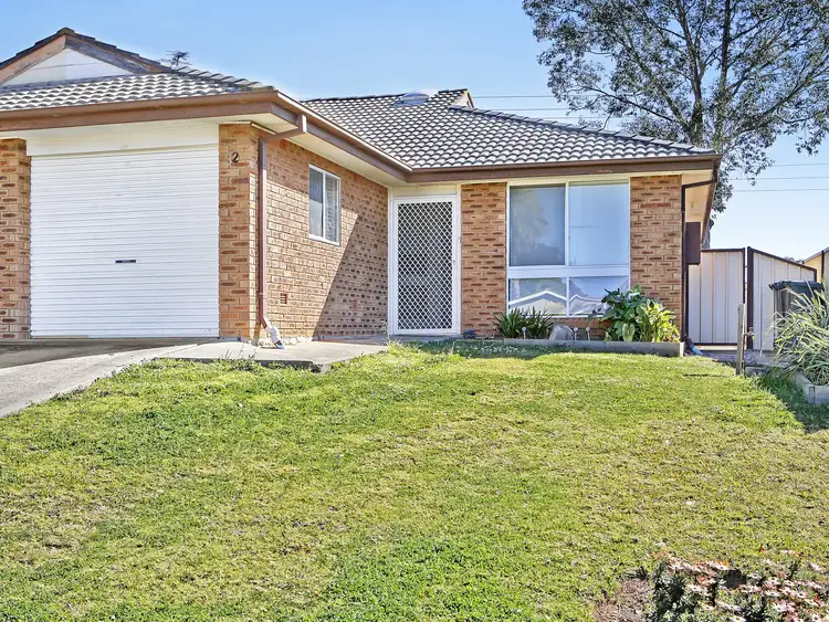 32 Holman Place, St Helens Park NSW 2560