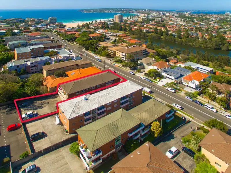 Main view of Homely unit listing, 8/95 Queenscliff Road, Queenscliff NSW 2096