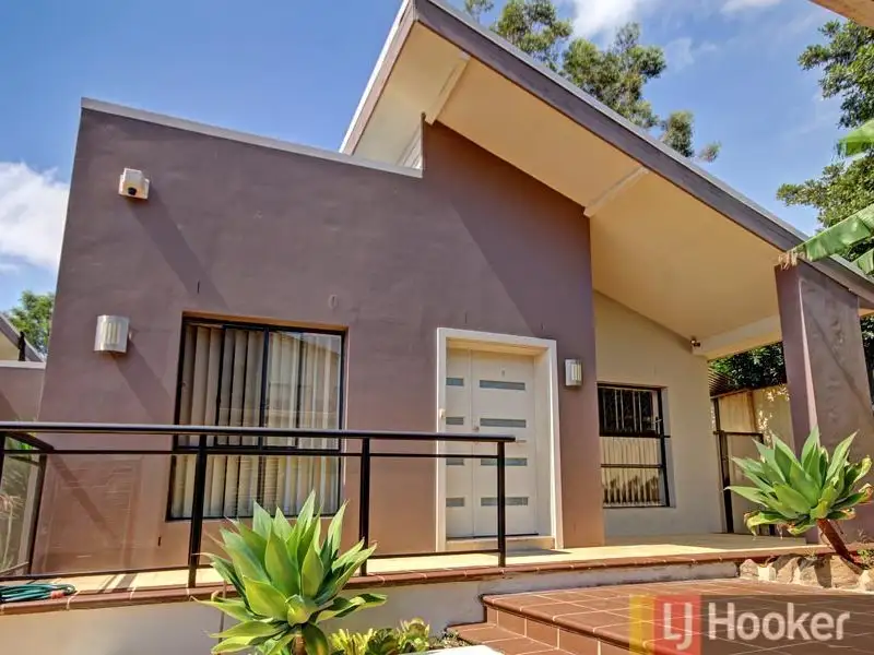 Main view of Homely villa listing, 4/32-34 Hardwicke Street, Riverwood NSW 2210