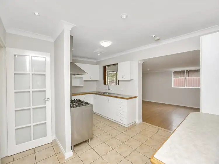 Fourth view of Homely house listing, 8 Redross Court, Armadale WA 6112