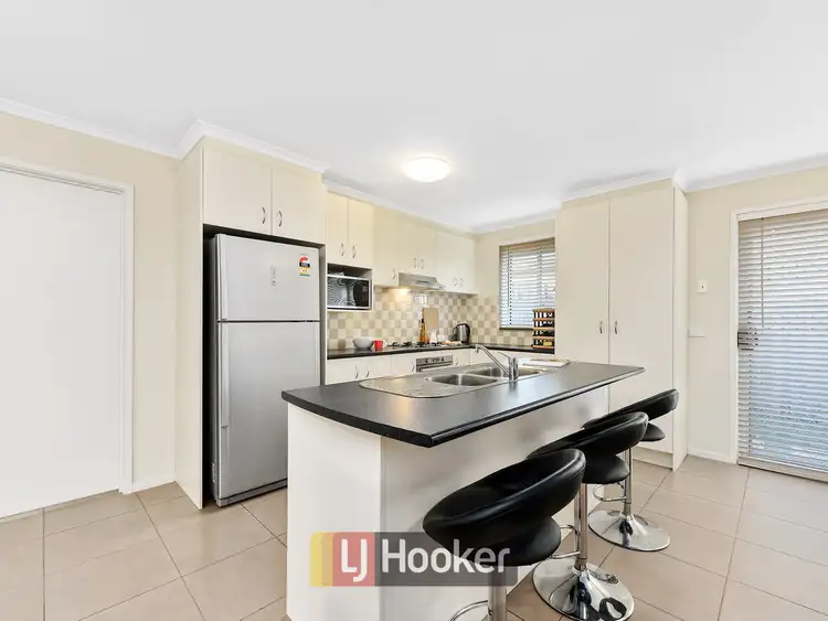 Fourth view of Homely house listing, 7 Chesil Court, Narre Warren South VIC 3805