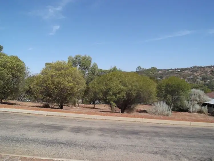 10 Reserve Street, Toodyay WA 6566