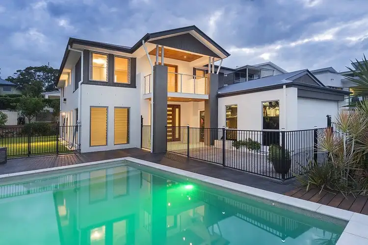 6 Corvus Way, Robina QLD 4226