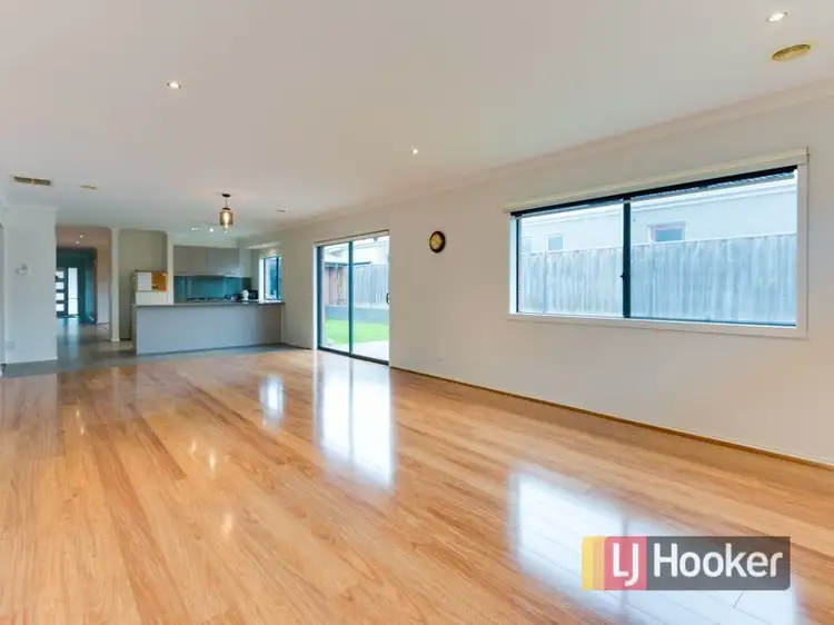 Fifth view of Homely house listing, 42 Tobin Way, Lyndhurst VIC 3975