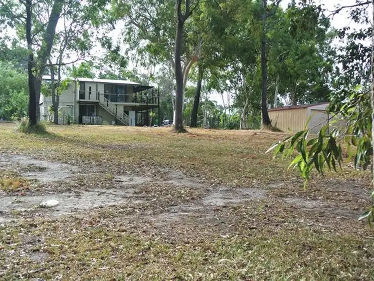 5 Alkira Street, Macleay Island QLD 4184