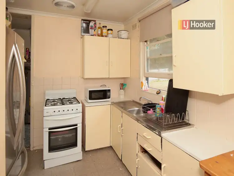 Fourth view of Homely house listing, 17 Ziegler Avenue, Kooringal NSW 2650