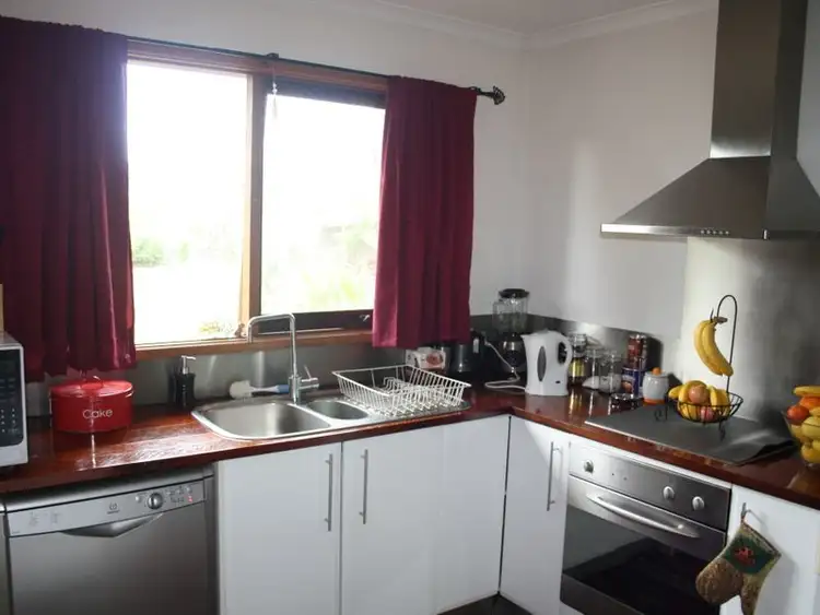 Third view of Homely house listing, 7 Harnham Drive, Bairnsdale VIC 3875
