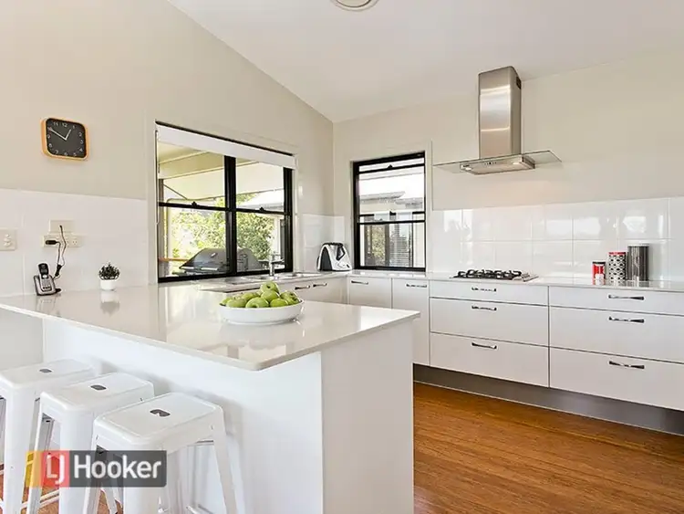 Fourth view of Homely house listing, 32 Parkview Street, Mitchelton QLD 4053
