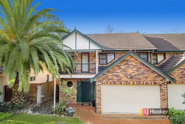 2/5 Woodchester Close, Castle Hill NSW 2154