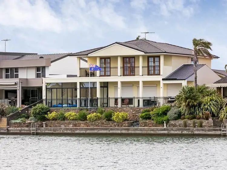 37 McDonald Grove, West Lakes SA 5021