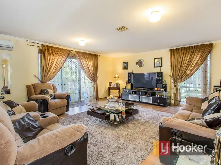 Fourth view of Homely house listing, 3 Nicole Close, Endeavour Hills VIC 3802