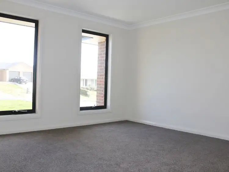 Sixth view of Homely house listing, 4 Blaxland Drive, Llanarth NSW 2795