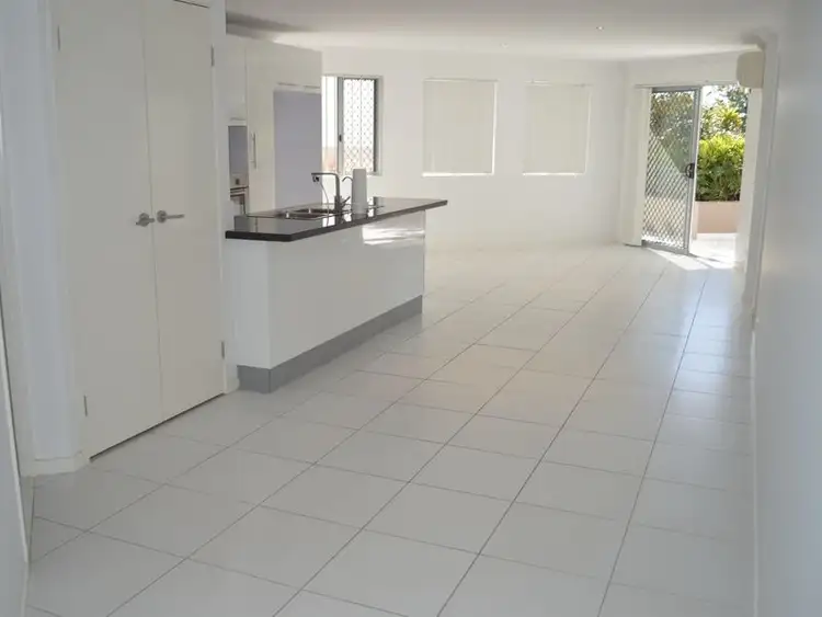 4/161 Marine Parade, Southport QLD 4215