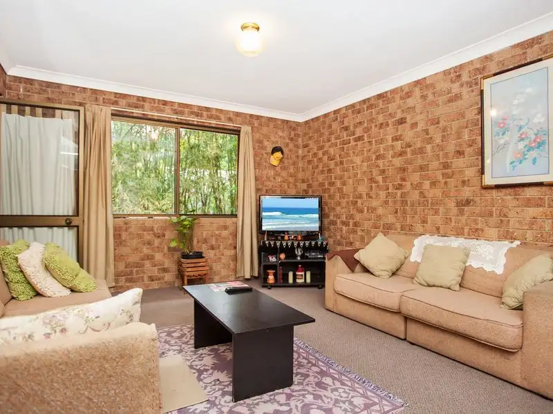 Main view of Homely unit listing, 10/2 Rajah Road, Ocean Shores NSW 2483