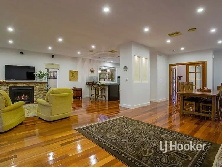 Sixth view of Homely house listing, 10 Freshwater Point, Sanctuary Lakes VIC 3030