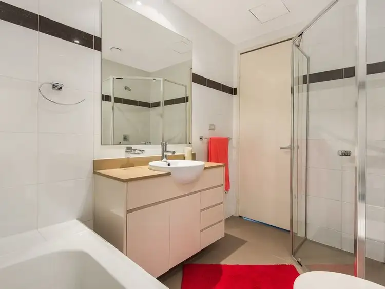 Fifth view of Homely apartment listing, 302/12 Avon Road, Pymble NSW 2073