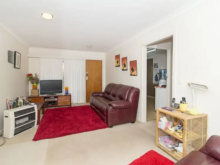 Fifth view of Homely semi-detached listing, 1 & 2   39 Barrymount Crescent, Mount Lofty QLD 4350