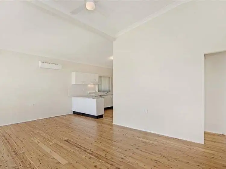 30 Beachcomber Parade, Toukley NSW 2263