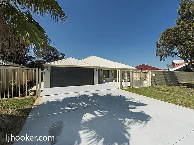 18 Lurnea Place, Karawara WA 6152