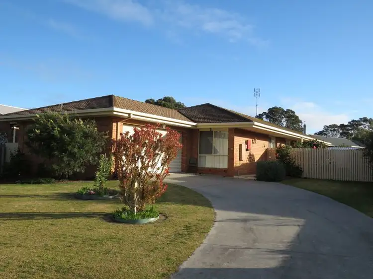 8 Callistemon Court, Paynesville VIC 3880