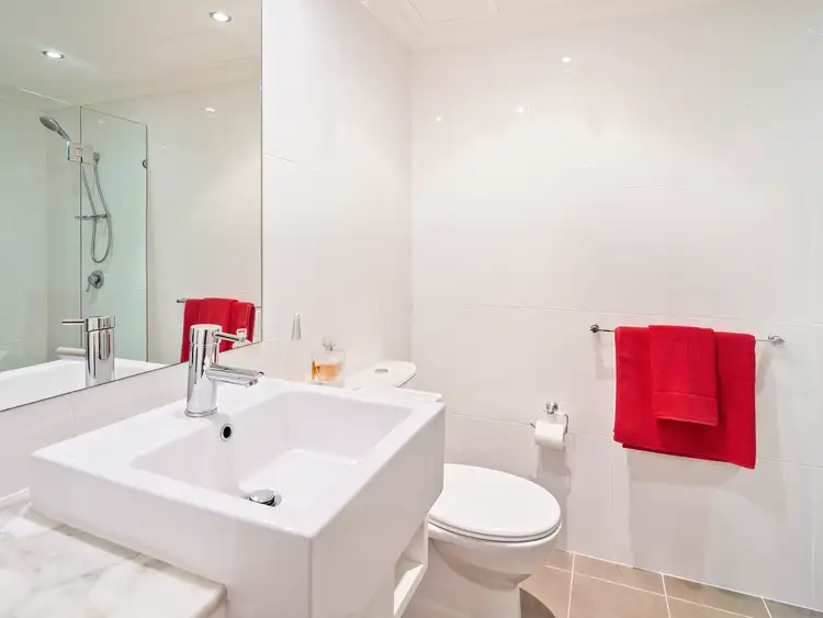 Fifth view of Homely apartment listing, 9/30-36 Albany Street, St Leonards NSW 2065
