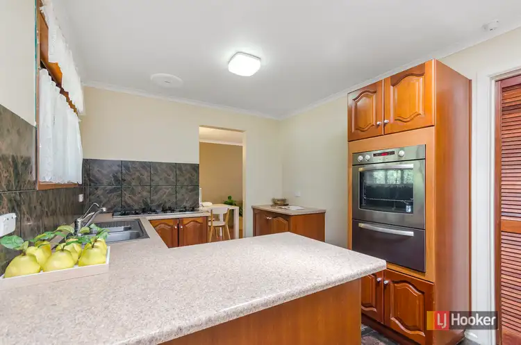 Sixth view of Homely house listing, 7 Merlin Court, Paralowie SA 5108