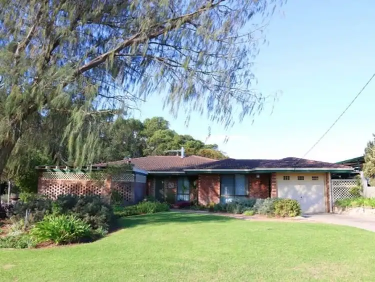 72 Moorpark Avenue, Yanchep WA 6035
