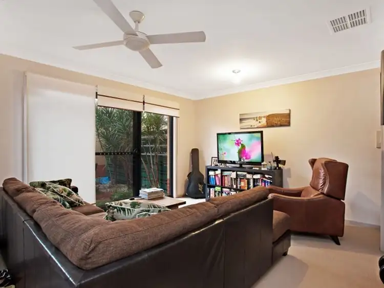 Third view of Homely townhouse listing, 6/69 Lindsay Street, Hamilton NSW 2303