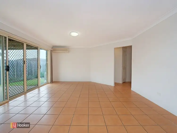 Sixth view of Homely house listing, 19 Mowbray Court, Kallangur QLD 4503