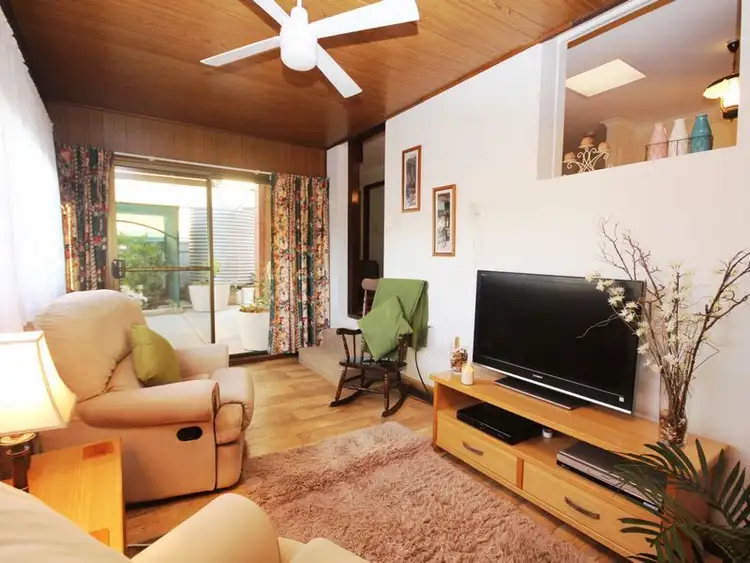Sixth view of Homely house listing, 10 Hughes Court, Elizabeth East SA 5112