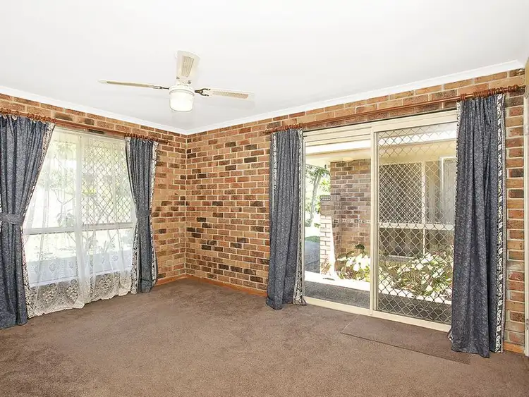 Seventh view of Homely house listing, 27 Paul Court, Carrara QLD 4211