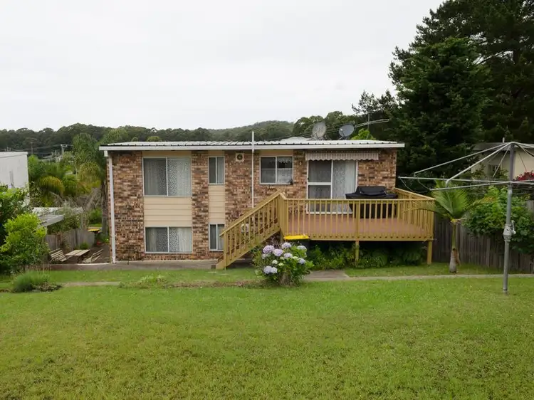 8 Nioka Street