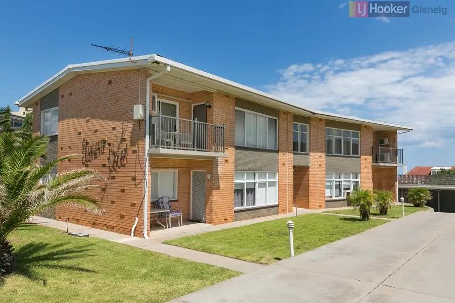 Main view of Homely unit listing, 4/18 Patawalonga Esplanade, Glenelg North SA 5045